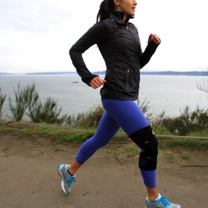 Wearing Hinged Knee while Running